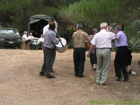ΦΩΤΟ 2005